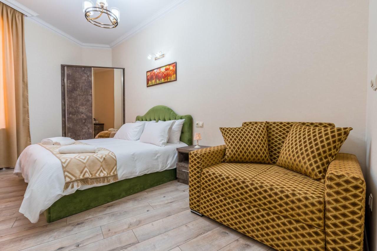 Golden Light Hotel Tbilisi Eksteriør billede