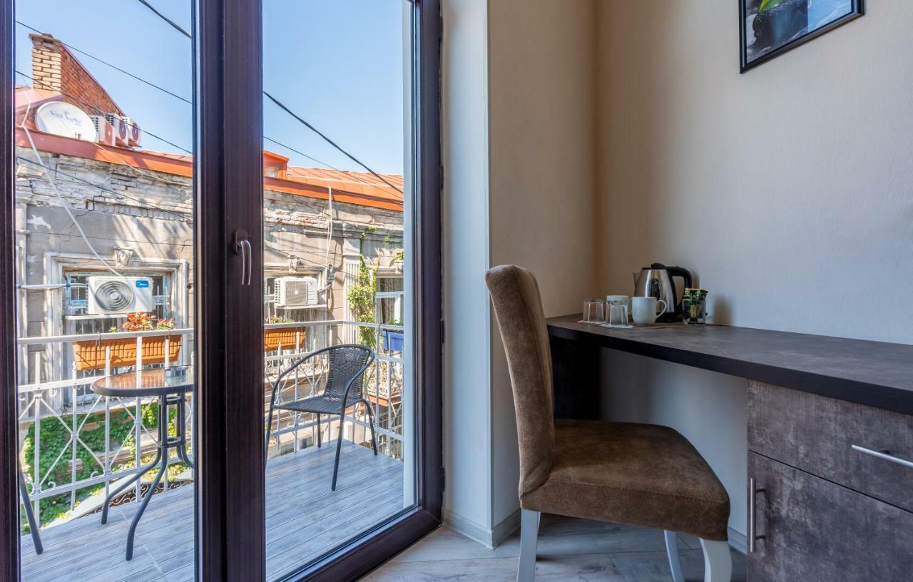 Golden Light Hotel Tbilisi Eksteriør billede