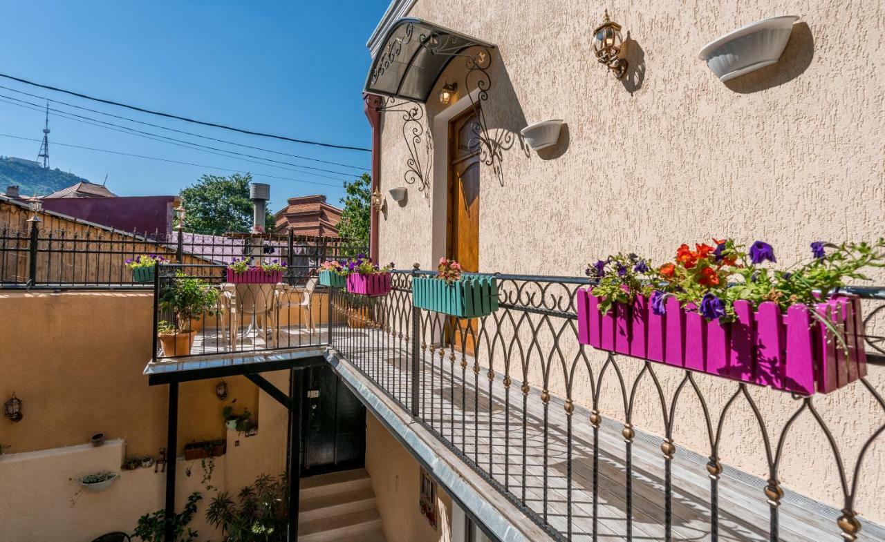 Golden Light Hotel Tbilisi Eksteriør billede